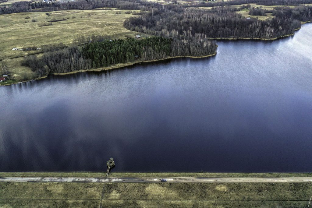 Nemeikščių tvenkinys