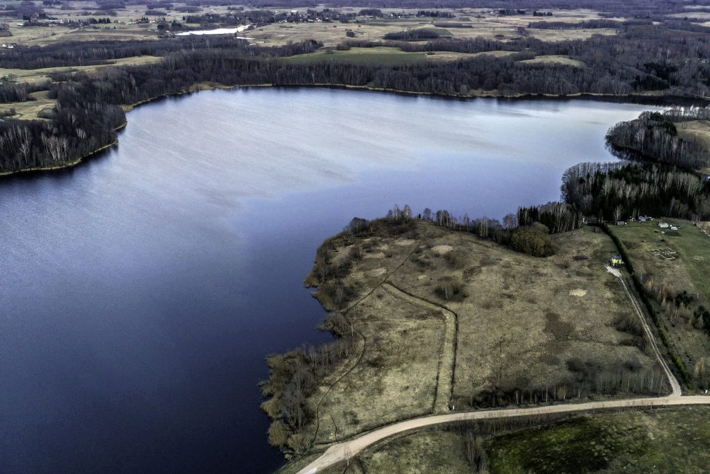 Nemeikščių tvenkinys